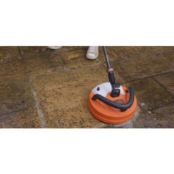 Black & Decker Idropulitrice Ad Alta Pressione BLACK+DECKER BXPW1800PE (1800W, Pressione 135 Bar, 440l/h) Con Patio Cleaner Deluxe E Spazzola Fissa 9 Black & Decker Idropulitrice Ad Alta Pressione BLACK+DECKER BXPW1800PE (1800W, Pressione 135 Bar, 440l/h) Con Patio Cleaner Deluxe E Spazzola Fissa -Pulizia Del Giardino 77394853 4